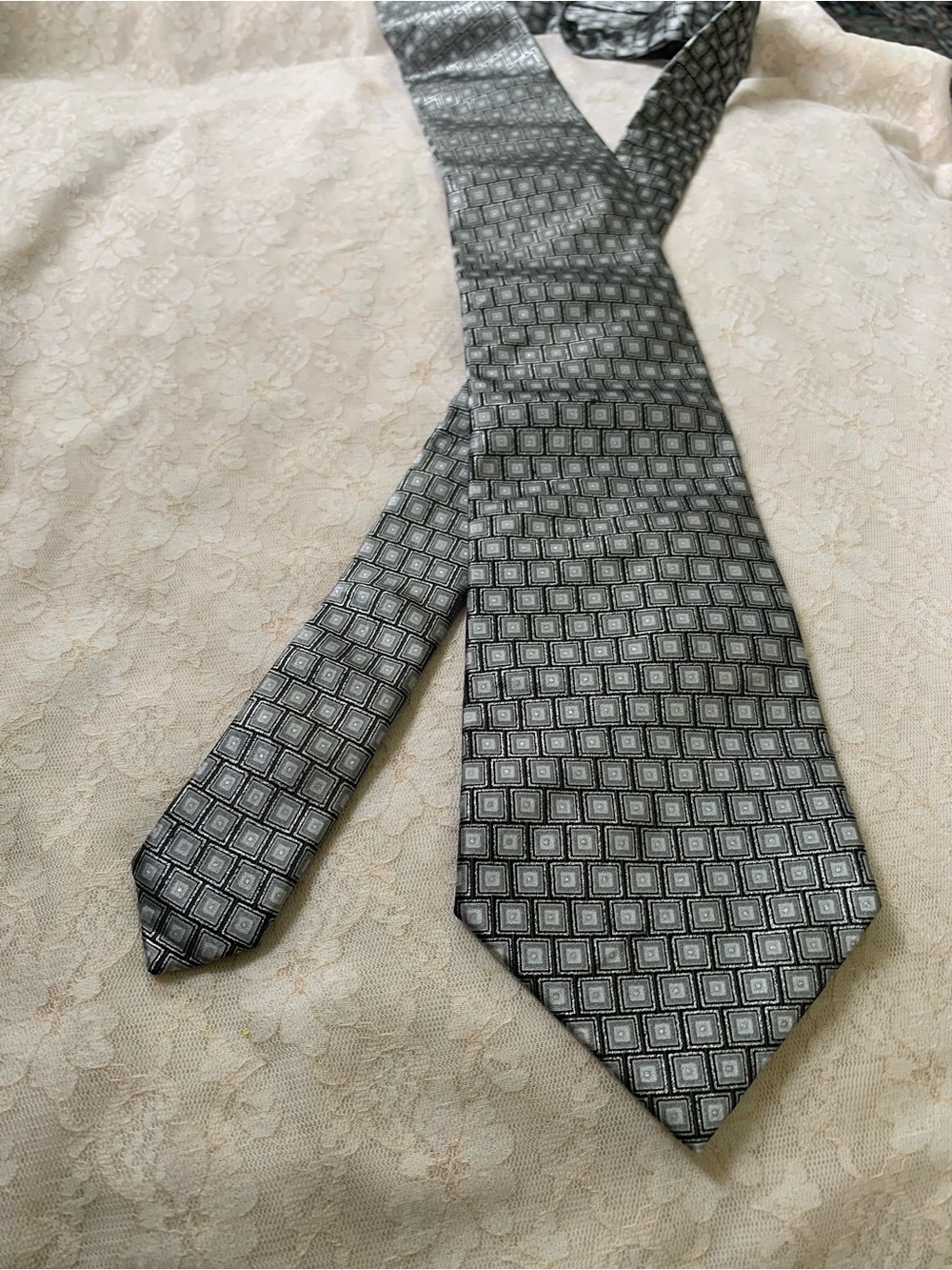 Via Europa Extra Long XL Men's Tie Grey Silver Geometric Square 61"